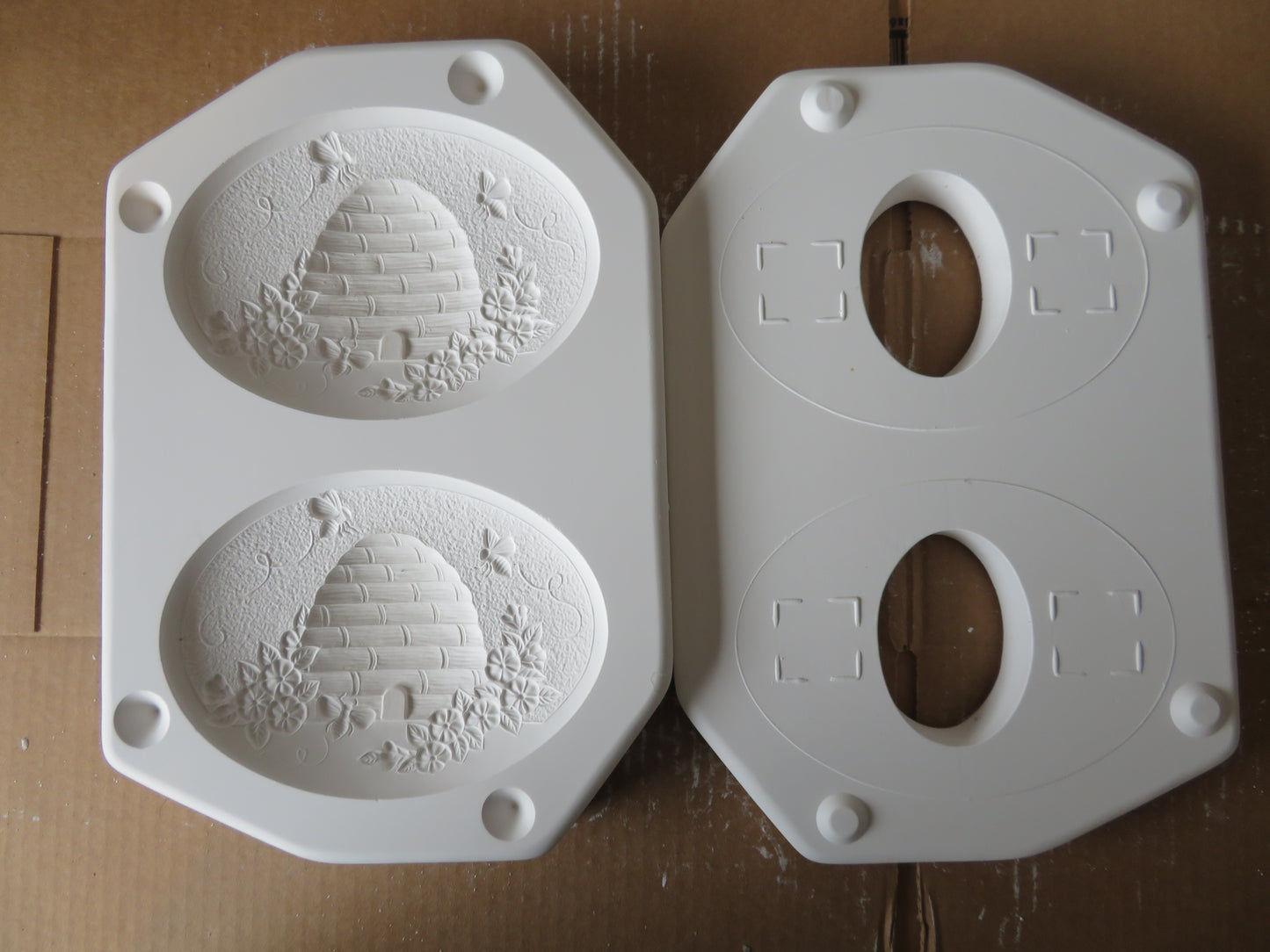 DONA'S SEASON BEE HIVE INSERTS - $ 8 EACH OR 2 FOR $15