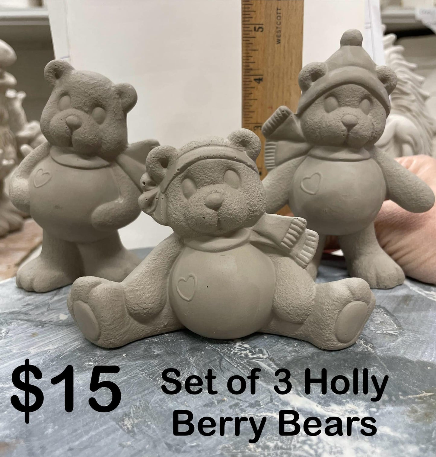 SET OF 3 HOLLY BERRY BEARS -$15 --