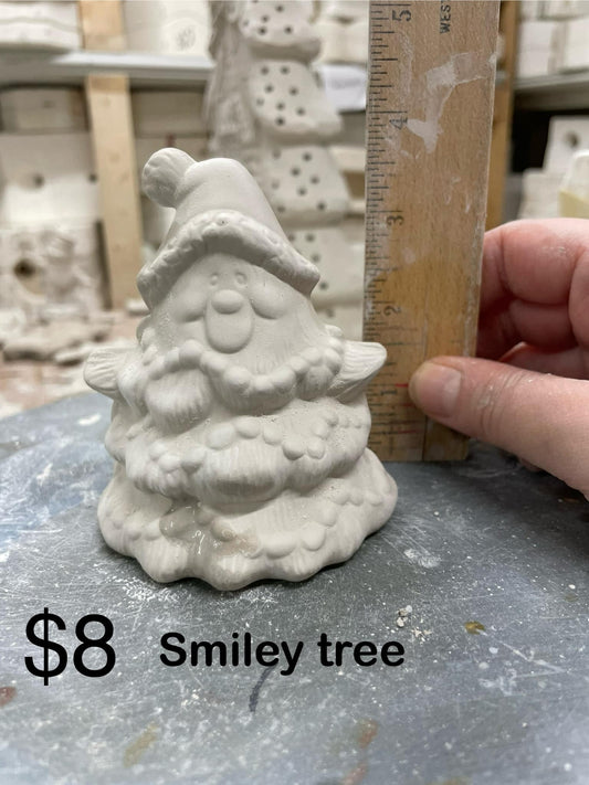 SMILEY CHRISTMAS TREE -$8