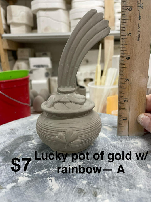 LUCKY POT O GOLD WITH RAINBOW -$ 7