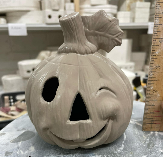 WINKING PUMPKIN -