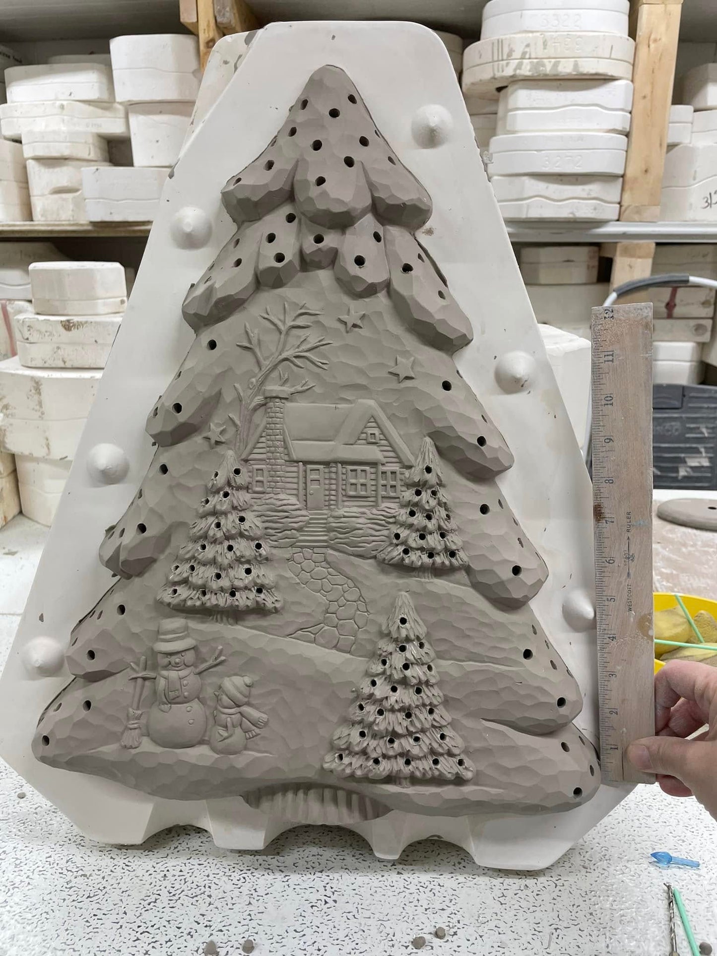 CHRISTMAS TREE ( LARGE ) WITH SCENE-$65