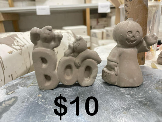 BOO GHOST AND TRICK OR TREATER - SET OF 2 -$10