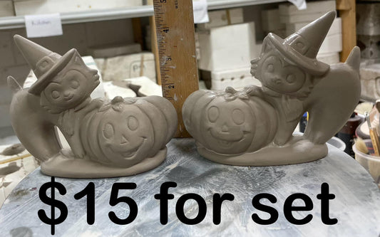 KITTENS WITH PUMPKINS- Set of 2 - $15