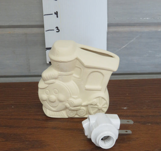 CHOO CHOO TRAIN NIGHT LIGHT- $25      BISQUE