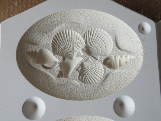 DONA'S SEASON SEASHELLS INSERTS - $ 8 EACH OR 2 FOR $15