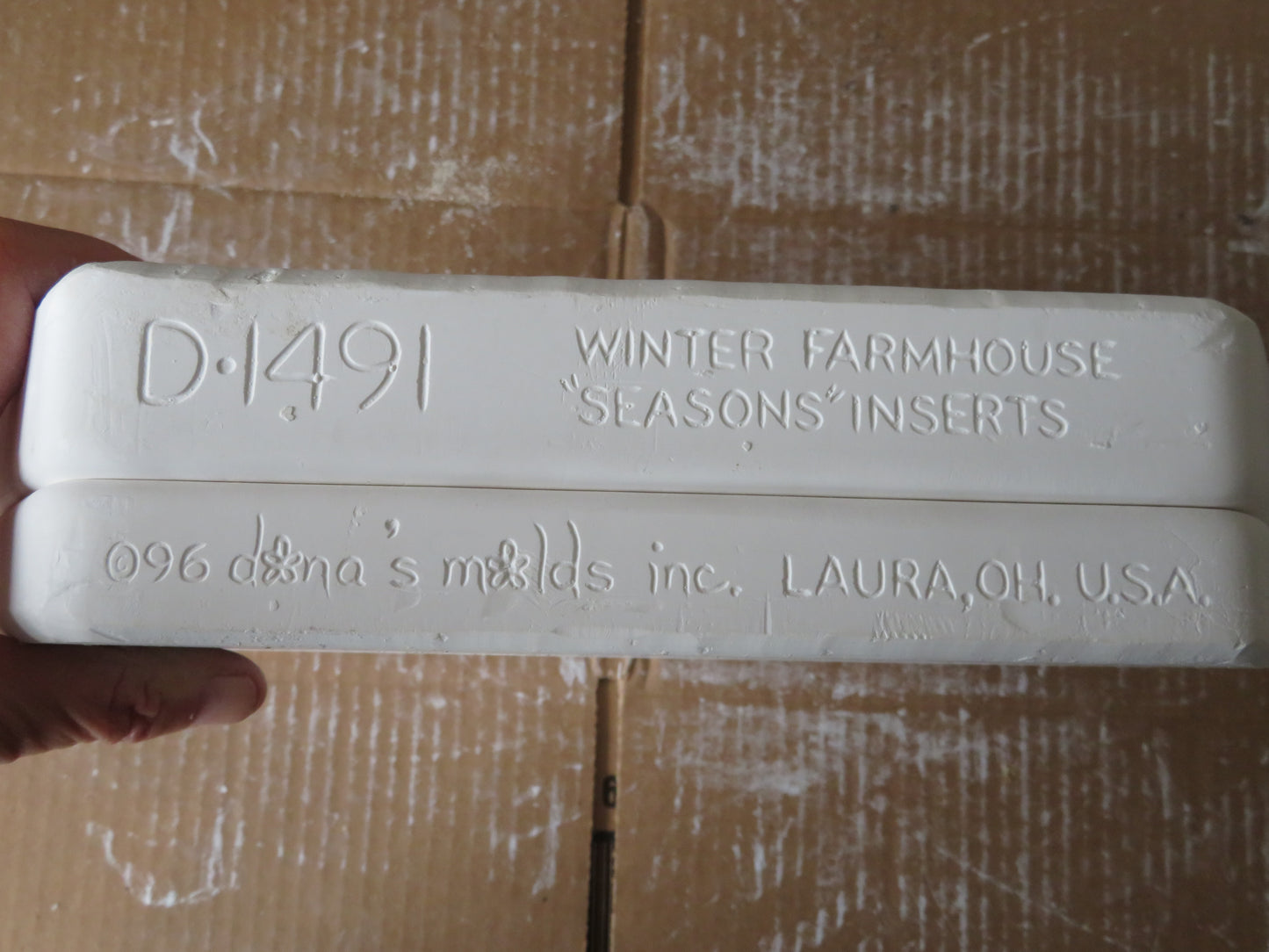 DONA'S  WINTER FARMHOUSE INSERT SEASON INSERTS - $ 8 EACH OR 2 FOR $15