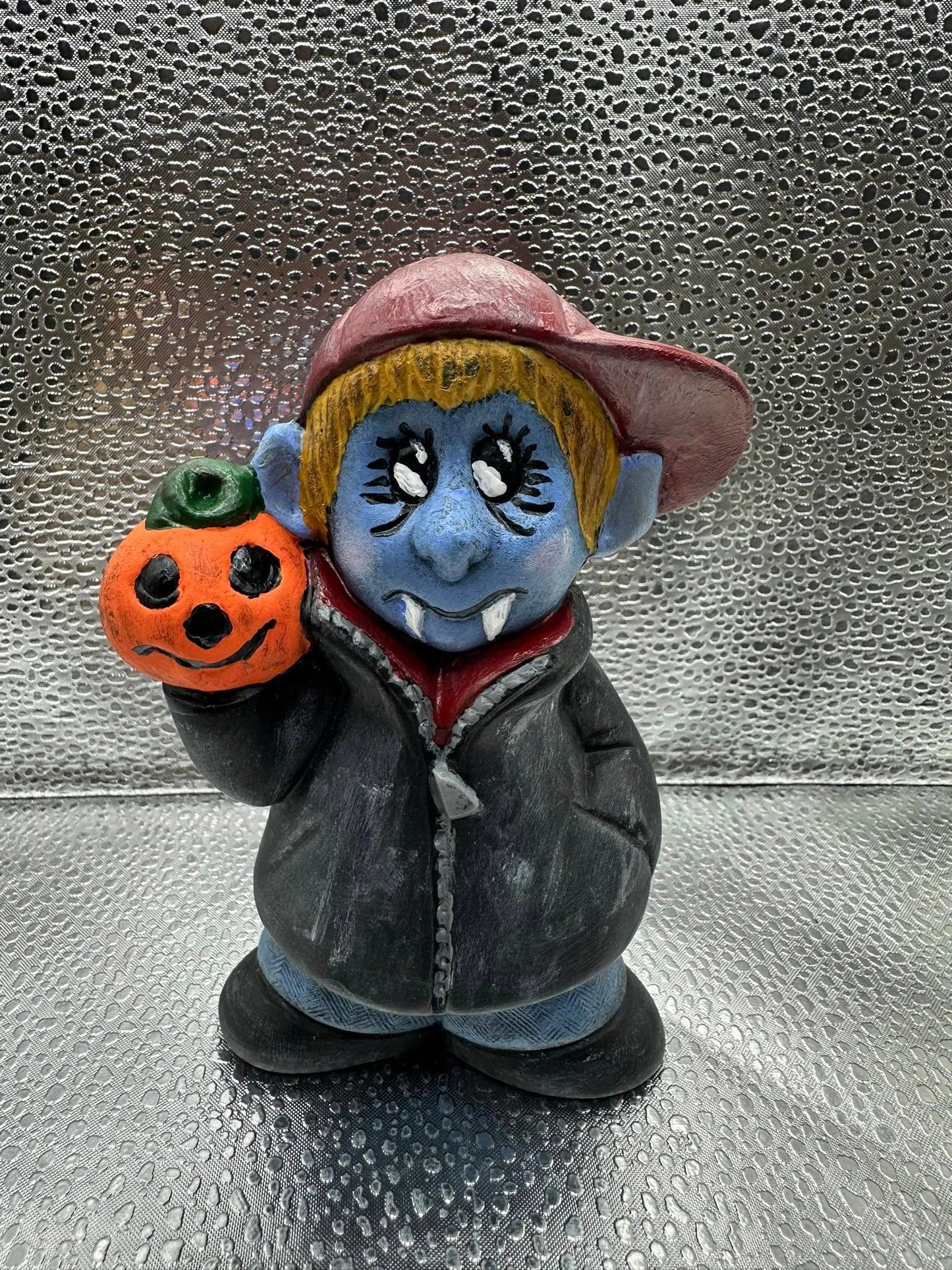 MONSTERS INC-VAMPIRE BOY -(CM) -$13