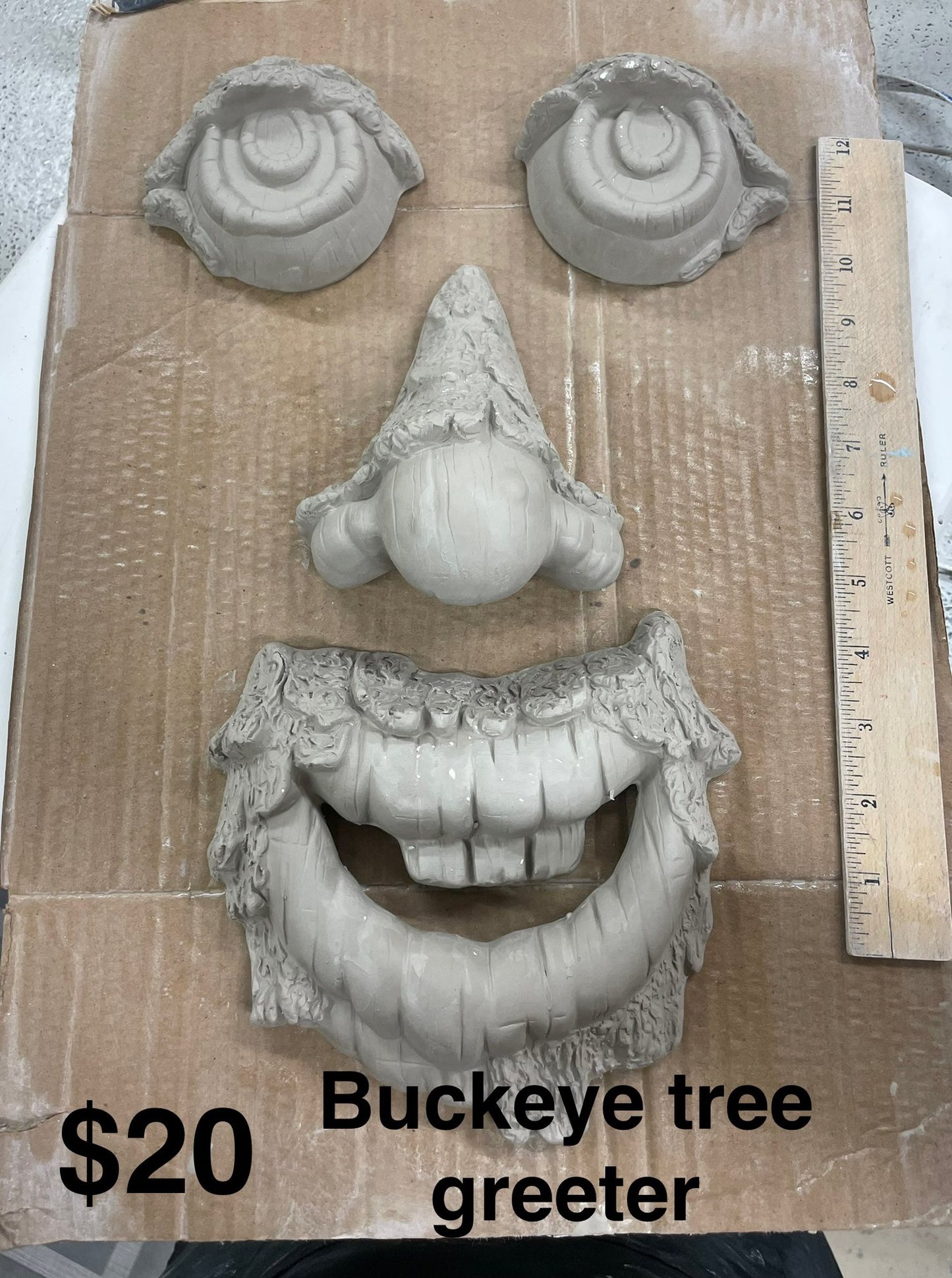"BUCKEYE" THE TREE GREETER-(CM) - $20