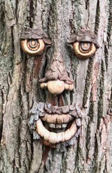 "BUCKEYE" THE TREE GREETER-(CM) - $20